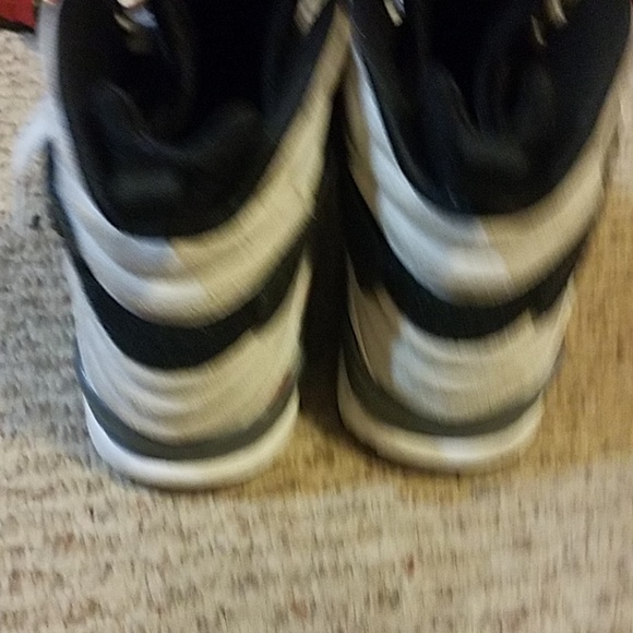 Jordan 8s - Picture 3 of 4